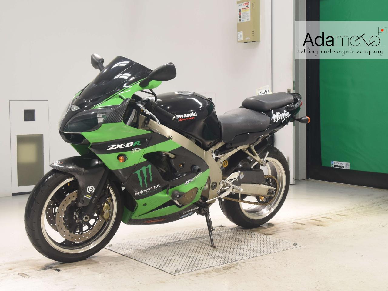 Kawasaki ZX 9R - Adamoto - Motorcycles from Japan